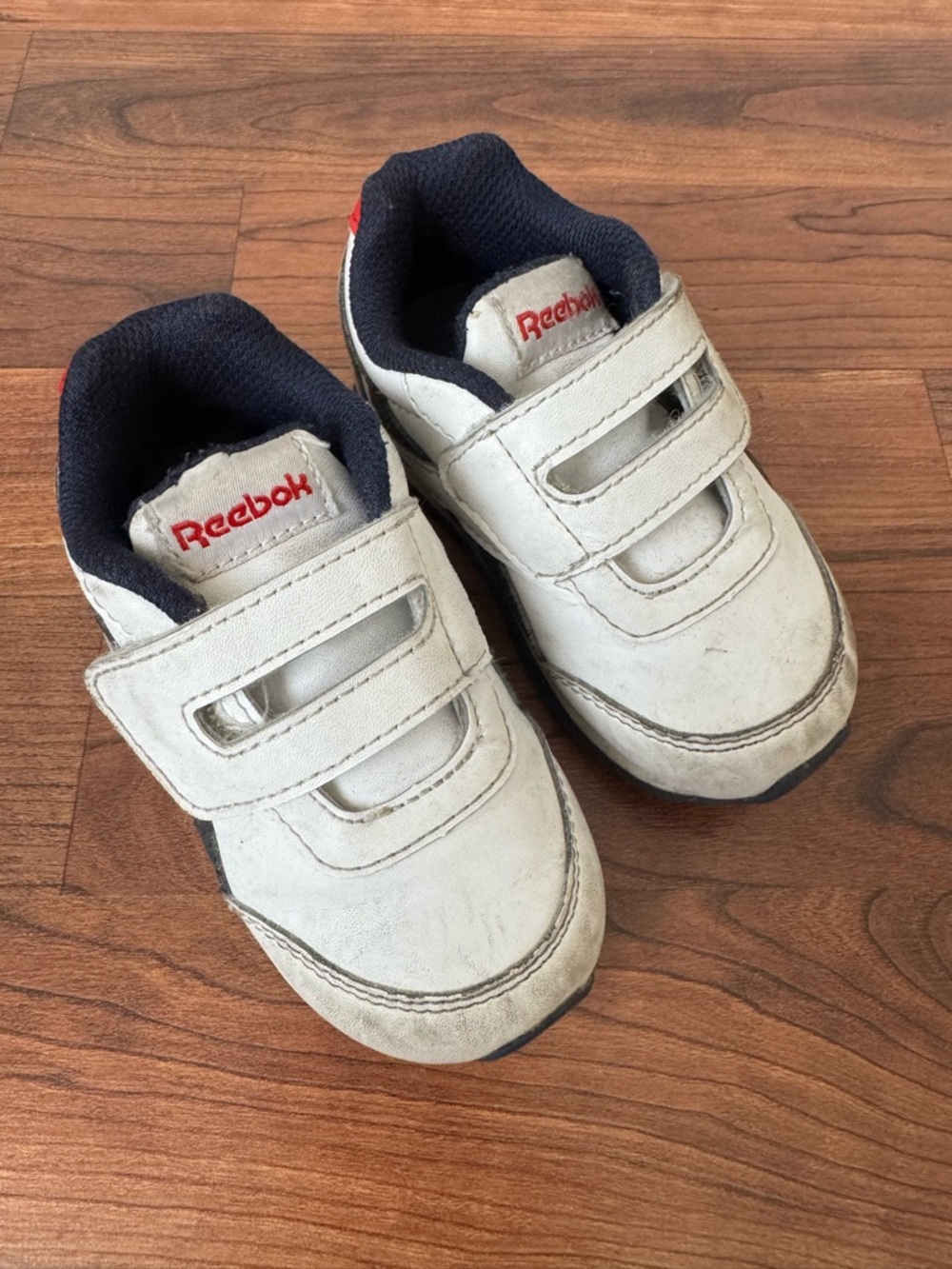 Reebok | Toddler White & Navy Velcro Sneakers